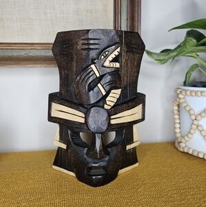 VTG Carved Wood Tribal Mask
